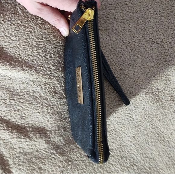 Kate Spade Black Wristlet - Picture 3 of 9